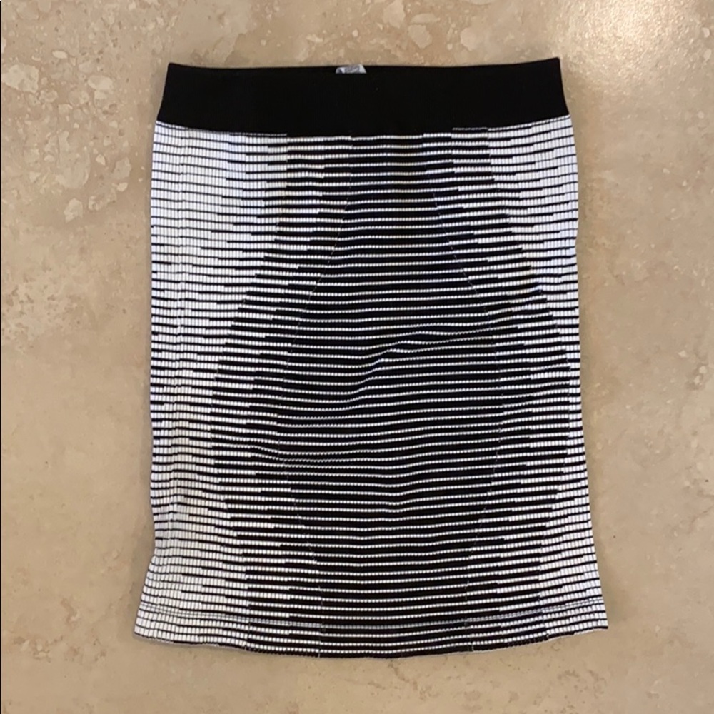 BCBG MINI SKIRT